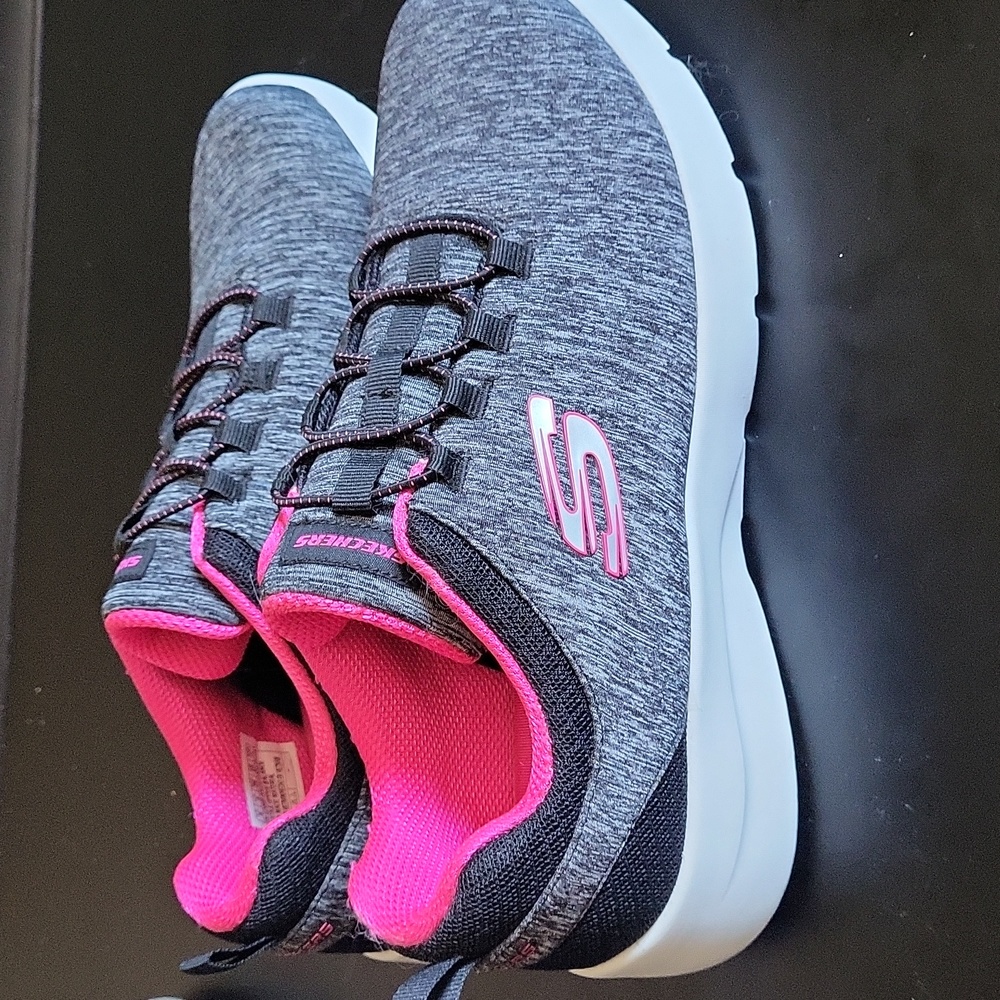 Skechers Memory Foam Sneakers
